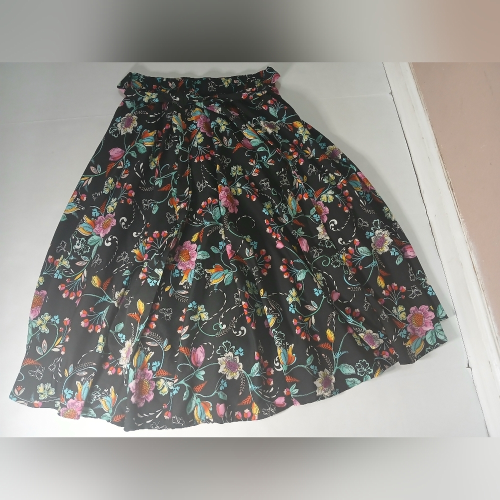 Floral Black Skirt